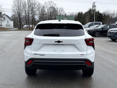 New 2026 Chevrolet Trax RS image 7