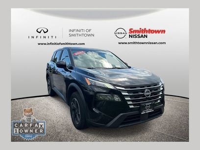 Used 2025 Nissan Rogue SV