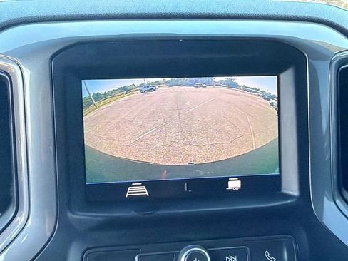 Used 2020 Chevrolet Silverado 1500 Custom w/ Custom Value Package image 29