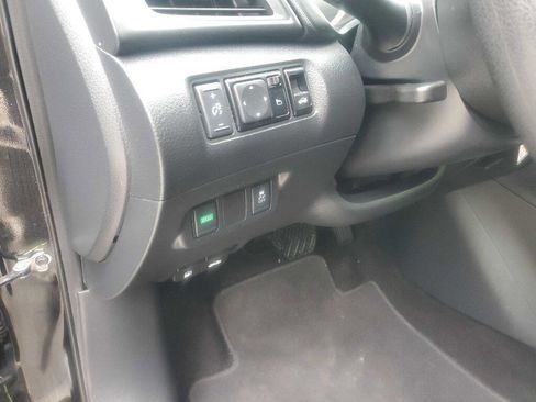 Used 2019 Nissan Sentra S image 26