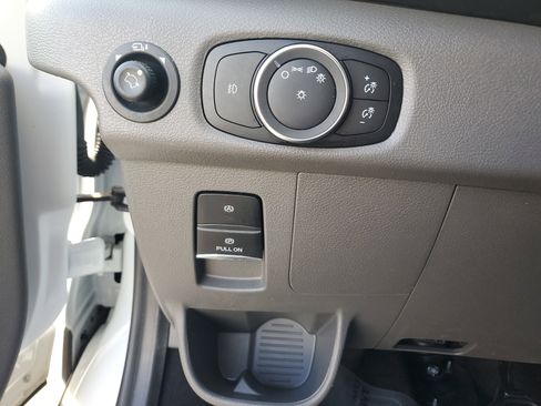 Used 2024 Ford Transit 350 XLT image 27