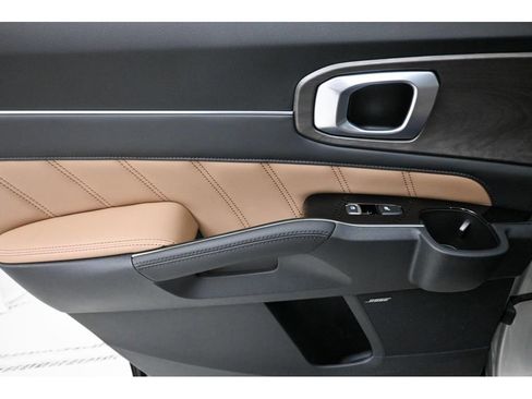 New 2026 Kia Sorento SX Prestige image 11