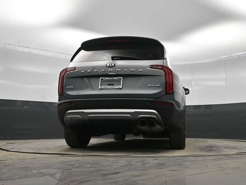 Used 2020 Kia Telluride SX w/ SX Prestige Package image 47