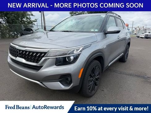 Used 2022 Kia Seltos Nightfall Edition AWD/4WD image 3