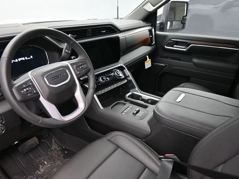 New 2026 GMC Sierra 2500 Denali w/ Denali Reserve Package image 21