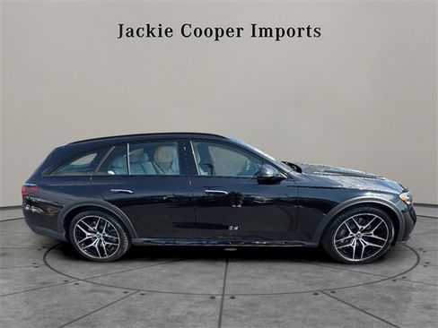 New 2026 Mercedes-Benz E 450 4MATIC All-Terrain Wagon image 6
