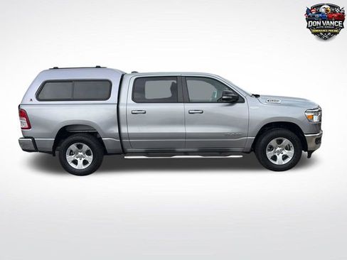 Used 2022 RAM 1500 Big Horn AWD/4WD image 6
