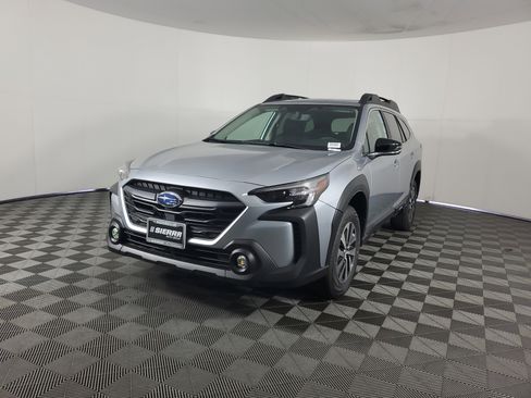 New 2025 Subaru Outback Premium image 8