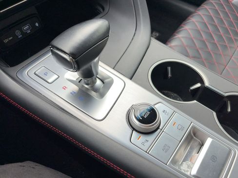 Used 2021 Genesis G70 3.3T w/ Sport Package image 15