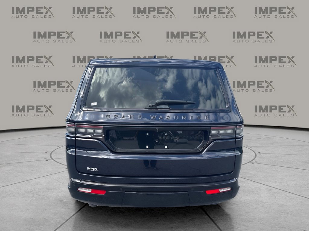 Used 2025 Jeep Grand Wagoneer L Series II Obsidian w/ Quick Order Packagew 28T AWD/4WD image 4