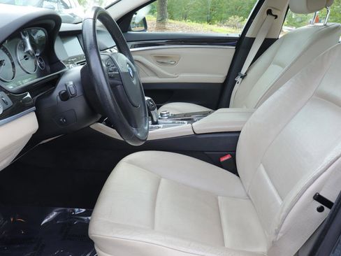 Used 2013 BMW 528i Sedan RWD image 10