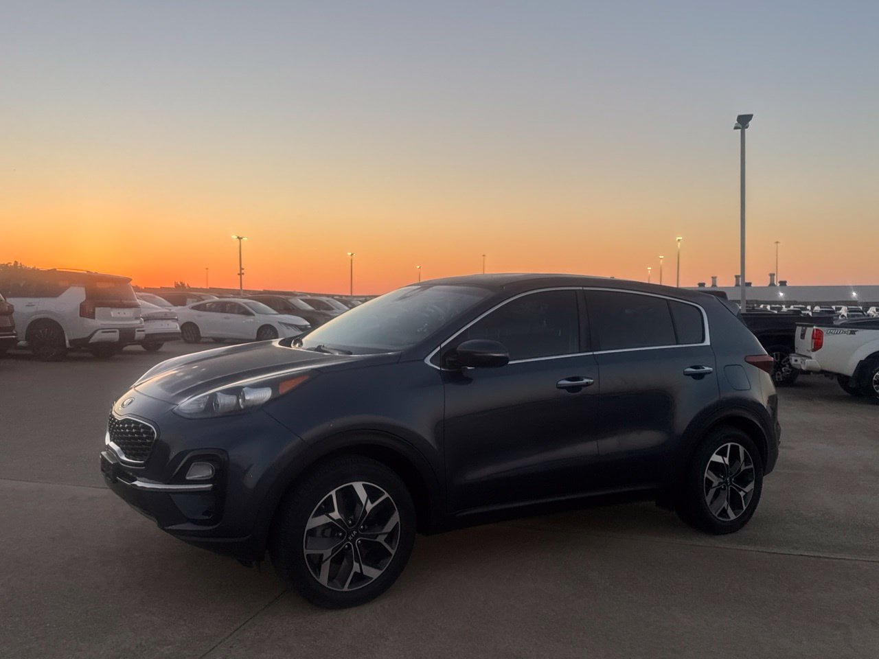 Used 2020 Kia Sportage EX AWD/4WD image 11