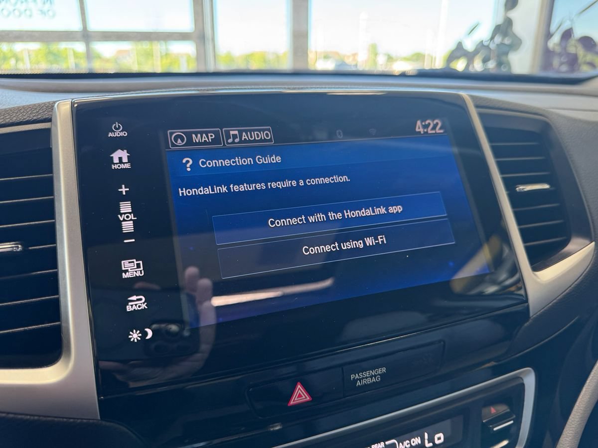 Used 2017 Honda Pilot Touring image 27