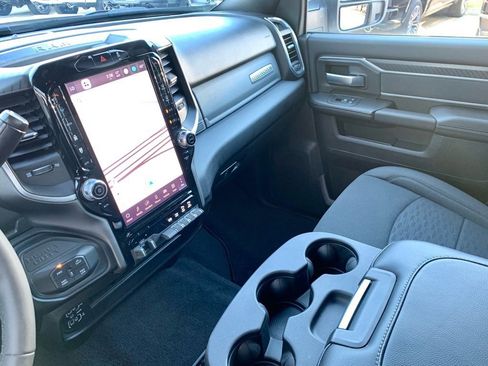 Used 2025 RAM 2500 Big Horn image 38