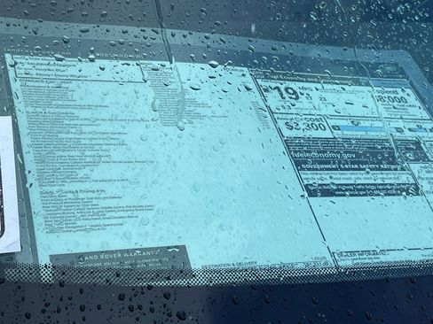 New 2026 Land Rover Discovery Limited Edition AWD/4WD image 31