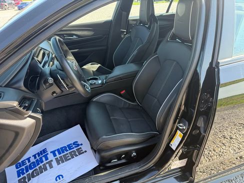 Used 2023 Cadillac CT4 V Blackwing w/ Driver Assist Package RWD image 3