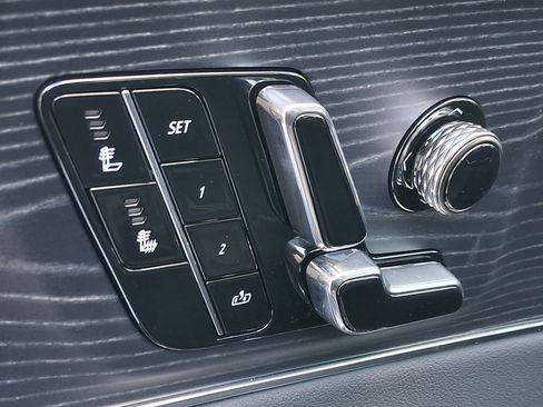 New 2026 Cadillac Lyriq Sport w/ LPO, ONYX Package RWD image 20
