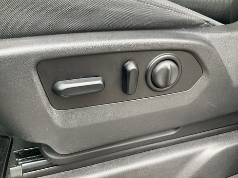 Used 2021 GMC Sierra 1500 Elevation w/ Driver Alert Package I image 13