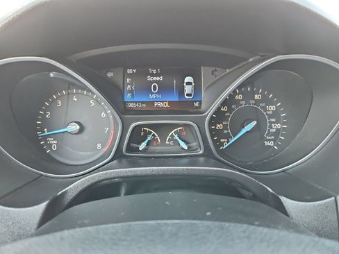 Used 2016 Ford Focus SE FWD image 21