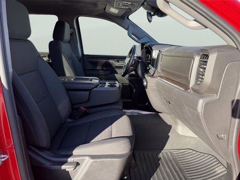 Used 2024 GMC Sierra 1500 SLE w/ Preferred Package image 15