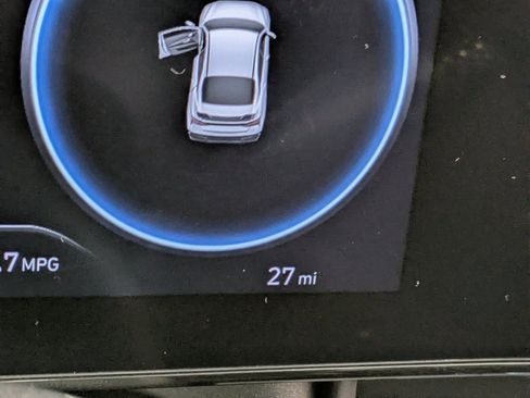 Used 2025 Hyundai Elantra N image 15