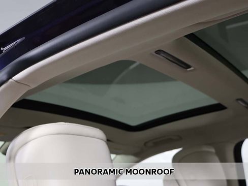 Used 2022 Mercedes-Benz S 500 4MATIC w/ 3D Technology Package image 4