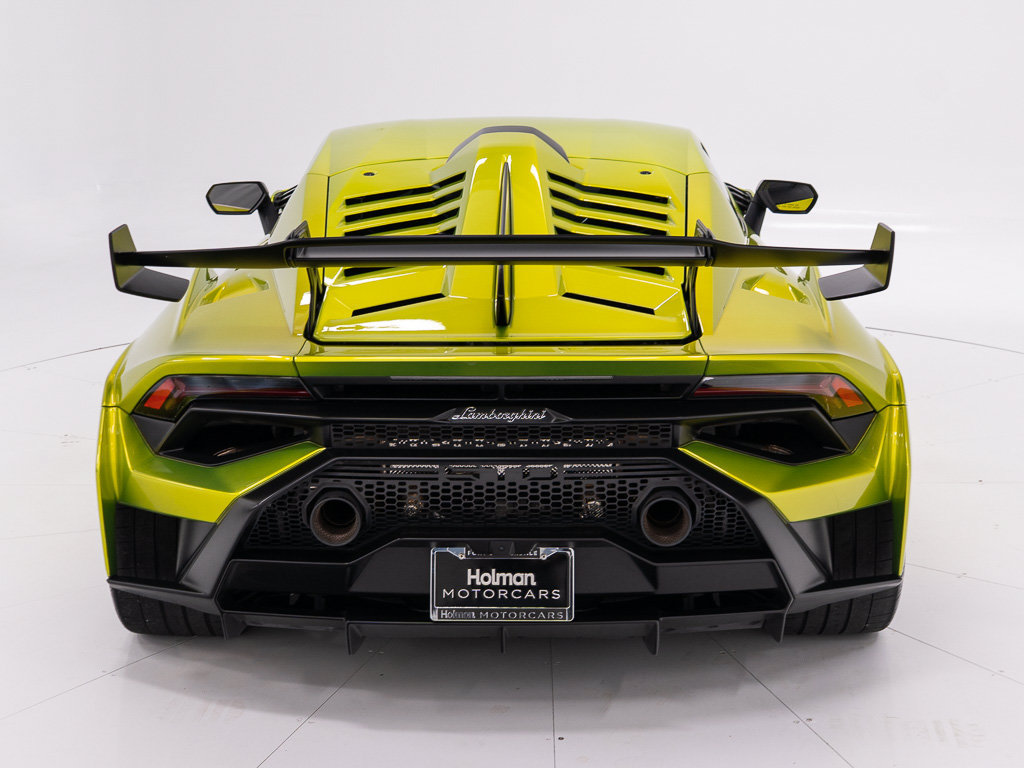 Used 2023 Lamborghini Huracan STO RWD image 40
