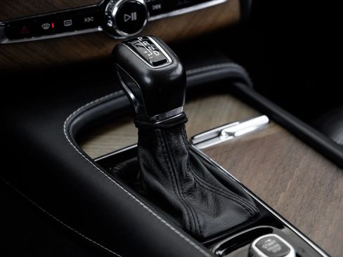 Used 2019 Volvo XC90 T6 Inscription w/ Advanced Package image 28