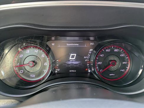 Used 2020 Dodge Charger SXT w/ Blacktop Package image 9