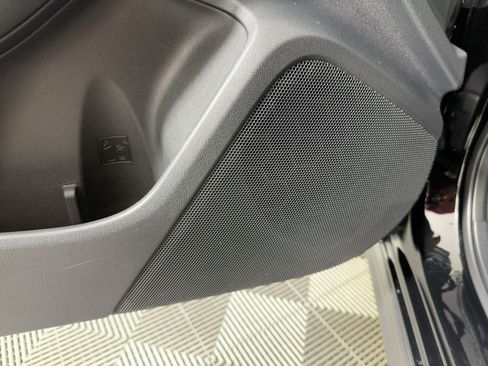 Used 2024 Subaru Crosstrek 2.0i Premium image 21