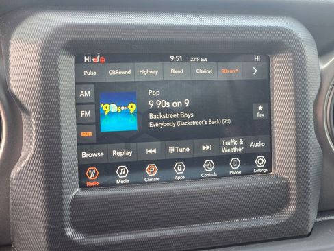 Used 2023 Jeep Wrangler Unlimited w/ Cold Weather Group image 32