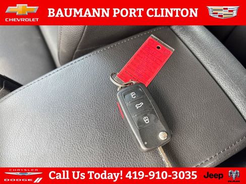 Used 2016 Volkswagen Tiguan S AWD/4WD image 30
