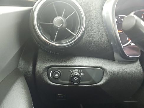 Used 2023 Chevrolet Blazer LT w/ Convenience Package image 26