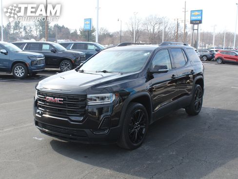 Certified 2023 GMC Acadia SLE w/ Driver Convenience Package image 8