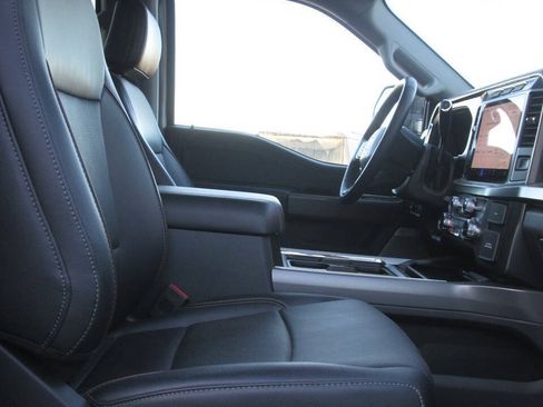 Used 2024 Ford F250 Lariat AWD/4WD image 31