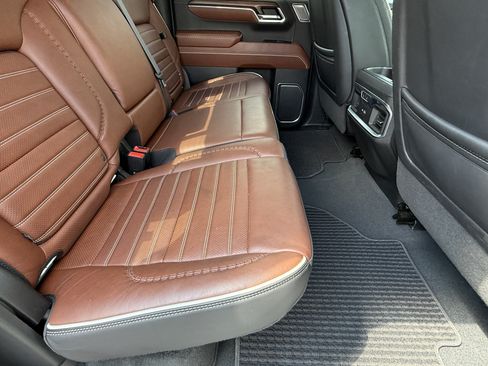 Used 2023 GMC Sierra 1500 Denali Ultimate AWD/4WD image 15
