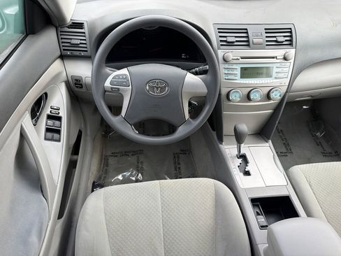 Used 2007 Toyota Camry LE image 16