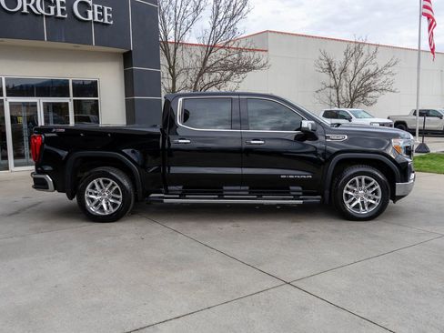 Used 2019 GMC Sierra 1500 SLT w/ SLT Premium Plus Package image 8