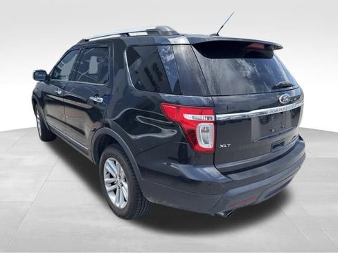 Used 2013 Ford Explorer XLT AWD/4WD image 7