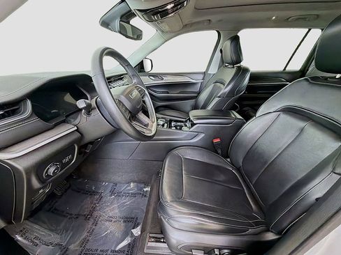 Used 2021 Jeep Grand Cherokee L Limited image 25