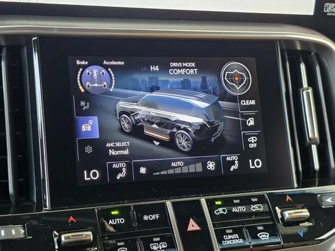 New 2026 Lexus LX 700h Luxury AWD/4WD image 26