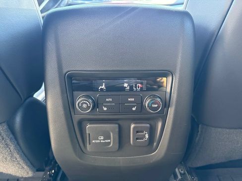 Certified 2023 Buick Enclave Avenir w/ Trailering Package, 5000 lbs. FWD image 18