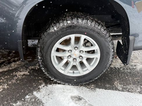 Used 2020 Chevrolet Silverado 1500 LT w/ All-Star Edition image 10