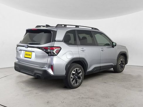 Certified 2026 Subaru Forester Premium AWD/4WD image 5
