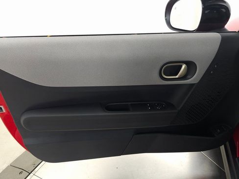 New 2025 MINI Cooper 2-Door Hardtop image 9