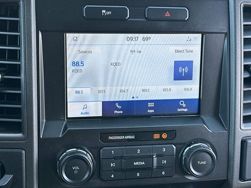 Used 2022 Ford F350 XL w/ Power Equipment Group RWD image 14