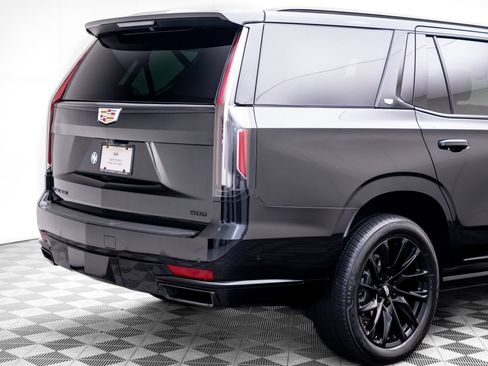 Used 2024 Cadillac Escalade Sport Platinum w/ LPO, ONYX Package AWD/4WD image 38