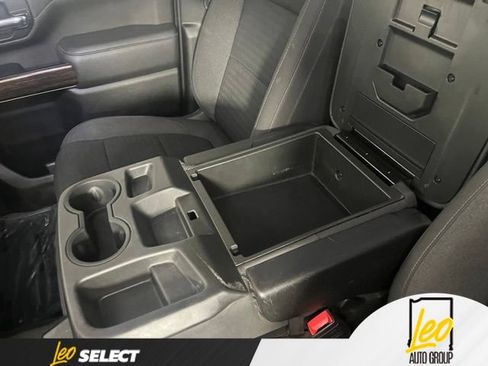 Used 2022 GMC Sierra 2500 SLE w/ SLE Value Package; AWD/4WD image 22