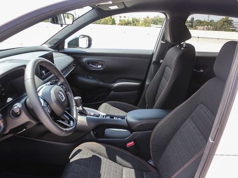 Certified 2024 Honda HR-V Sport image 18