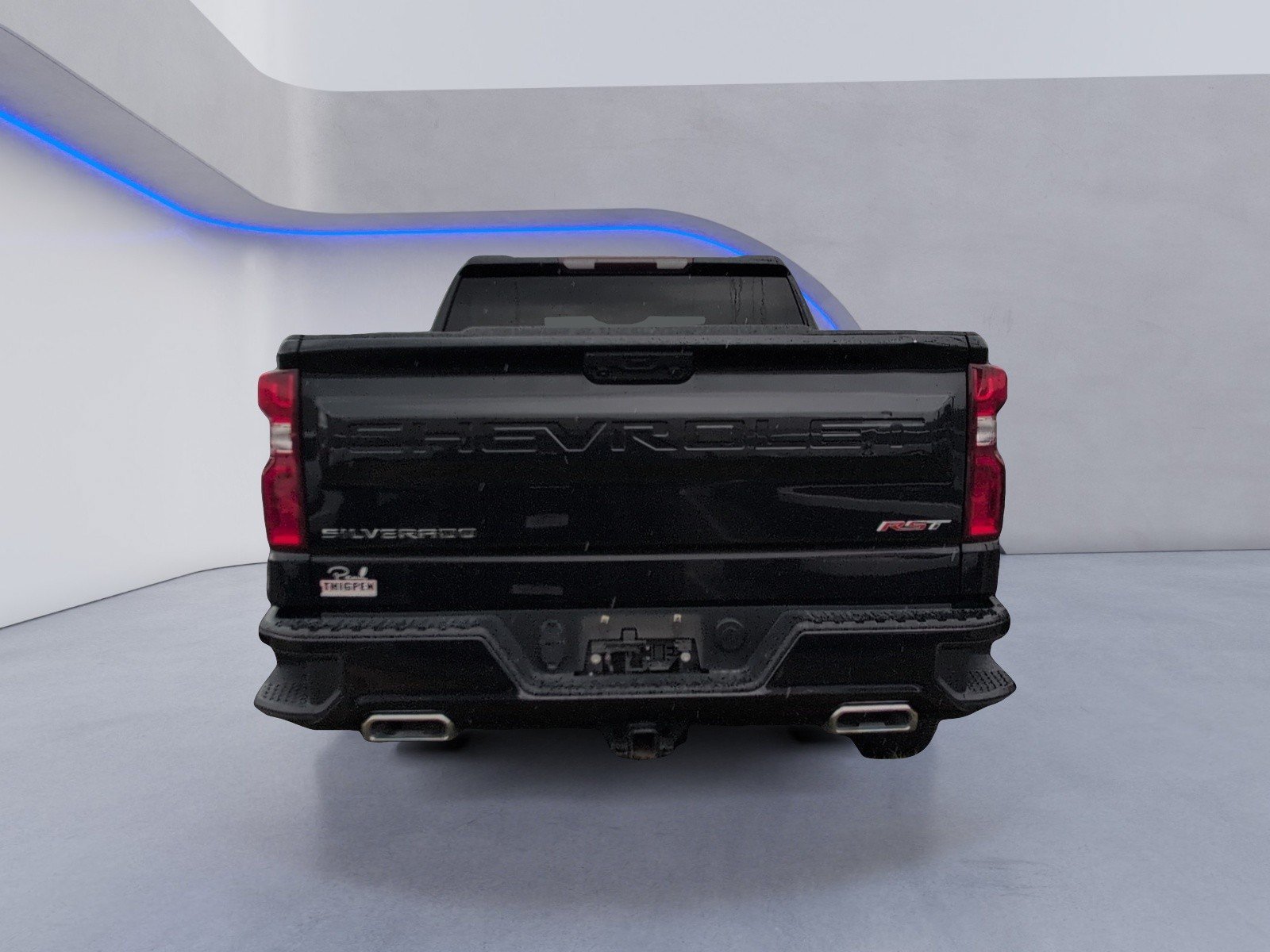 Used 2023 Chevrolet Silverado 1500 RST AWD/4WD image 5